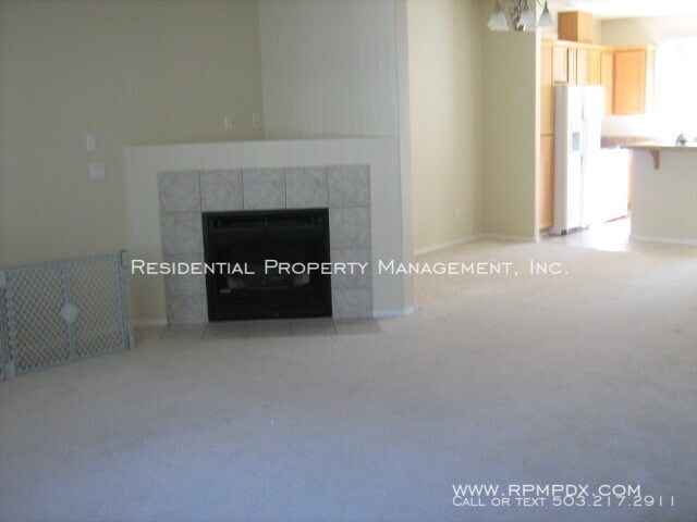 Foto del edificio - Liberty Oaks Tualatin Townhome.