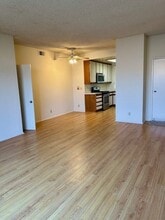 Building Photo - Huston Park Apartments