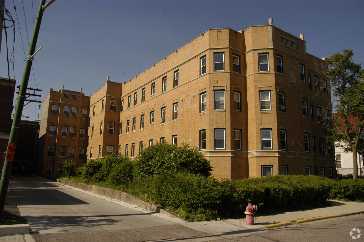 Building Photo - The Nethergreen