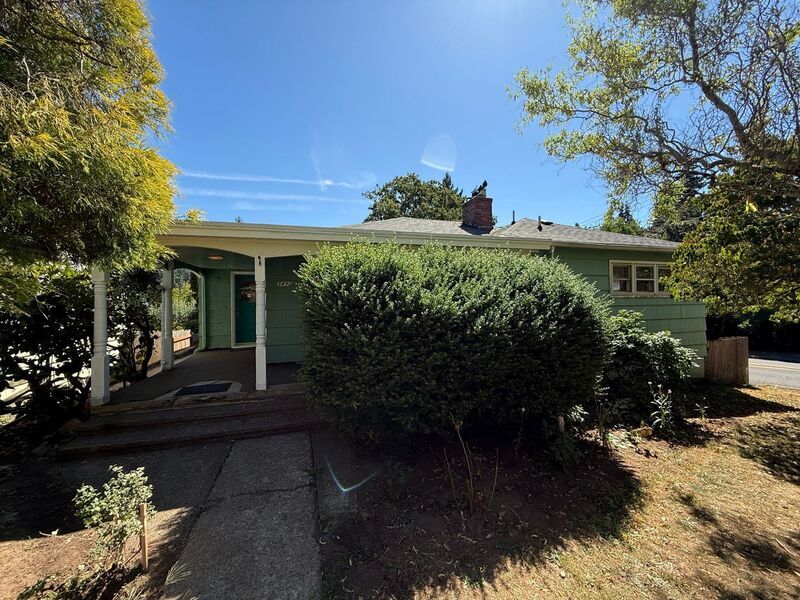 Foto principal - 3490 Neef Ave SE