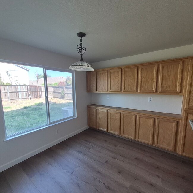 Building Photo - 5317 Buckwood Way