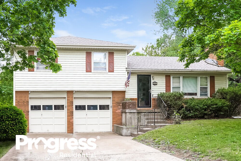 Foto principal - 1202 Baltimore St