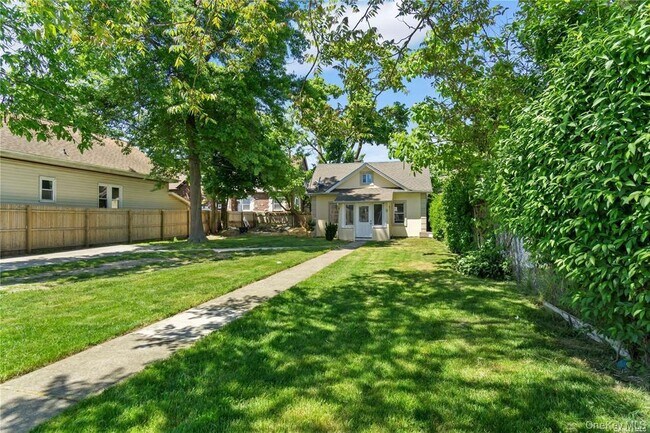 Foto del edificio - 45 Dehnhoff Ave