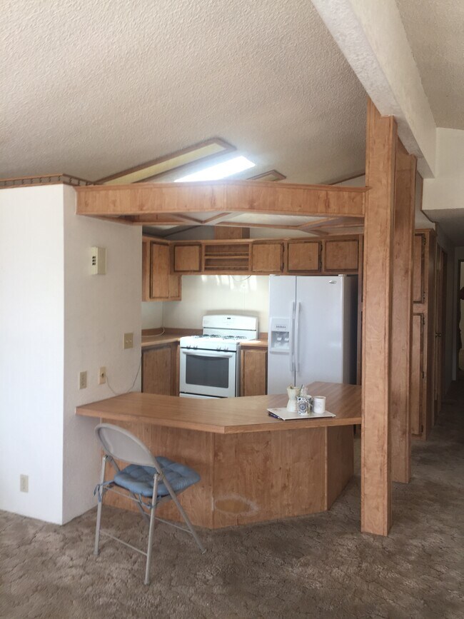 Building Photo - 35109 CA-79