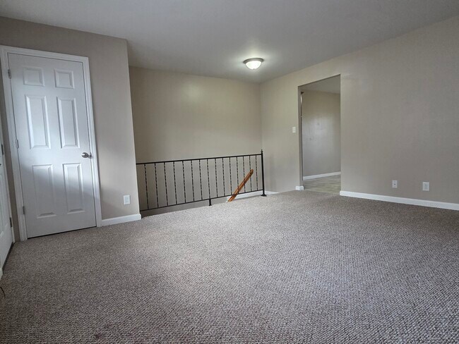 Foto del edificio - 5526 Humbert Rd