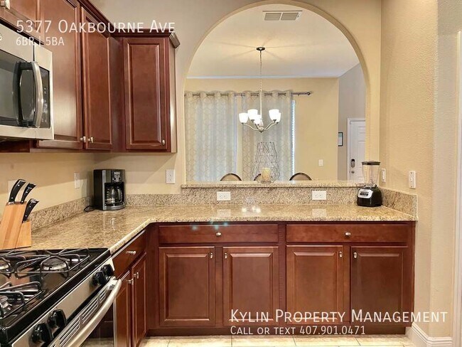 Foto del edificio - 5377 Oakbourne Ave
