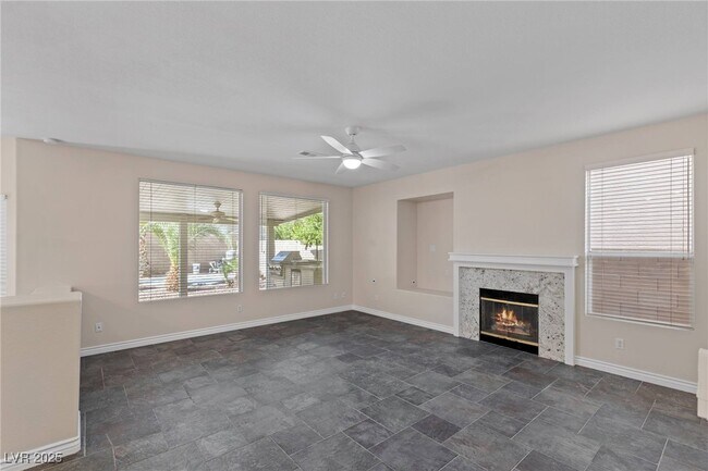 Building Photo - 1419 Clipperton Ave