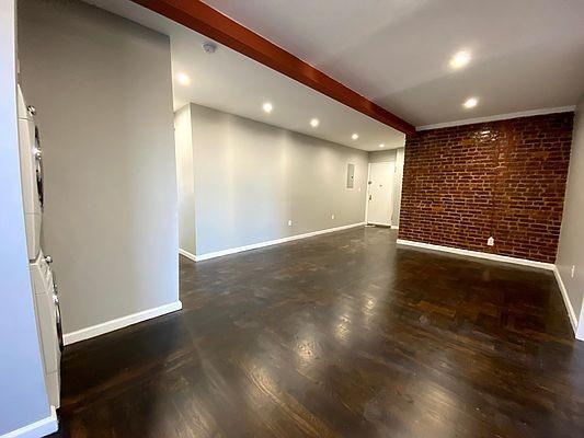 Building Photo - 2 bedroom in BRONX NY 10453