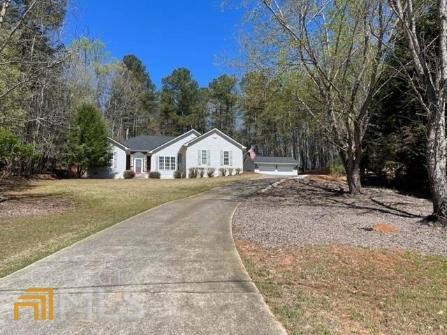 Primary Photo - 3326 Banks Mountain Dr