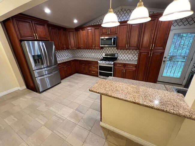 Foto del edificio - 3 Bedroom 1 Bath house