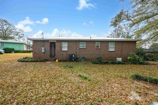 Building Photo - 408 Robert E Lawson St