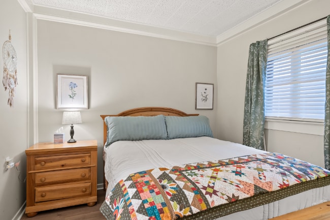 Building Photo - 200 Medford Heights Ln