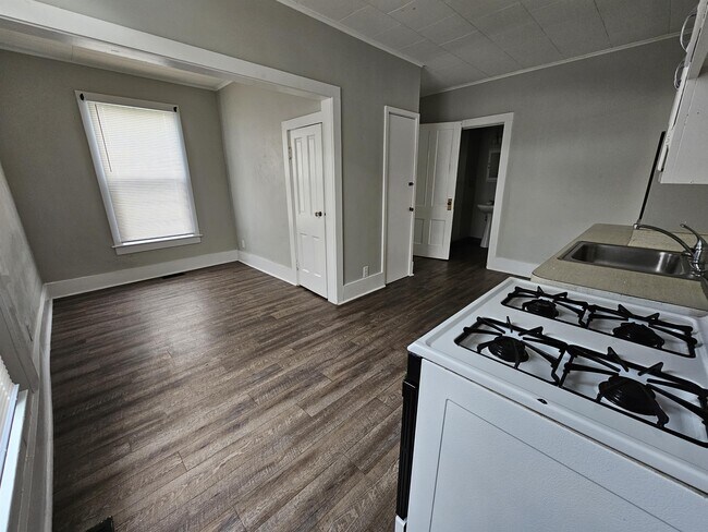 Foto del edificio - 434 W Lawrence St