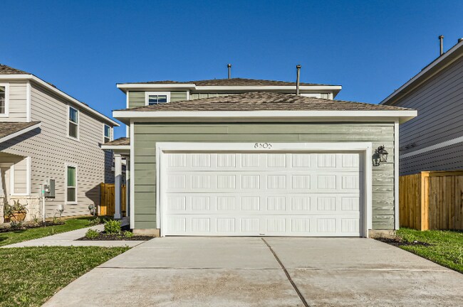 Foto del edificio - 8305 Haflinger Dr