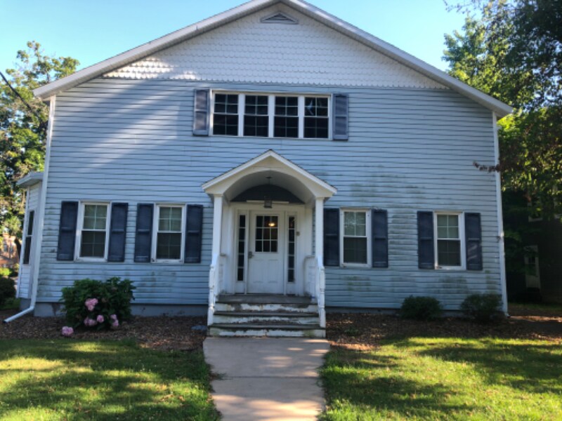 Primary Photo - 8 E Oneida St