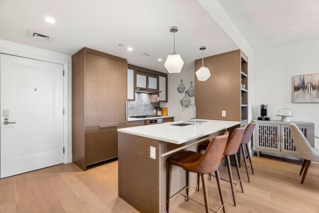 Foto del edificio - 100 Lovejoy Wharf