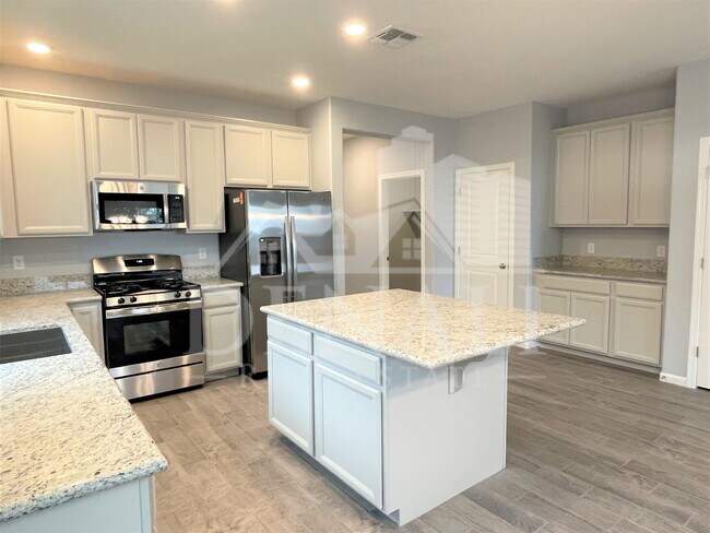 Building Photo - 13227 W Buckskin Trl