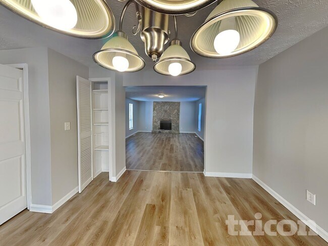 Foto del edificio - 5577 Mountain Park Way