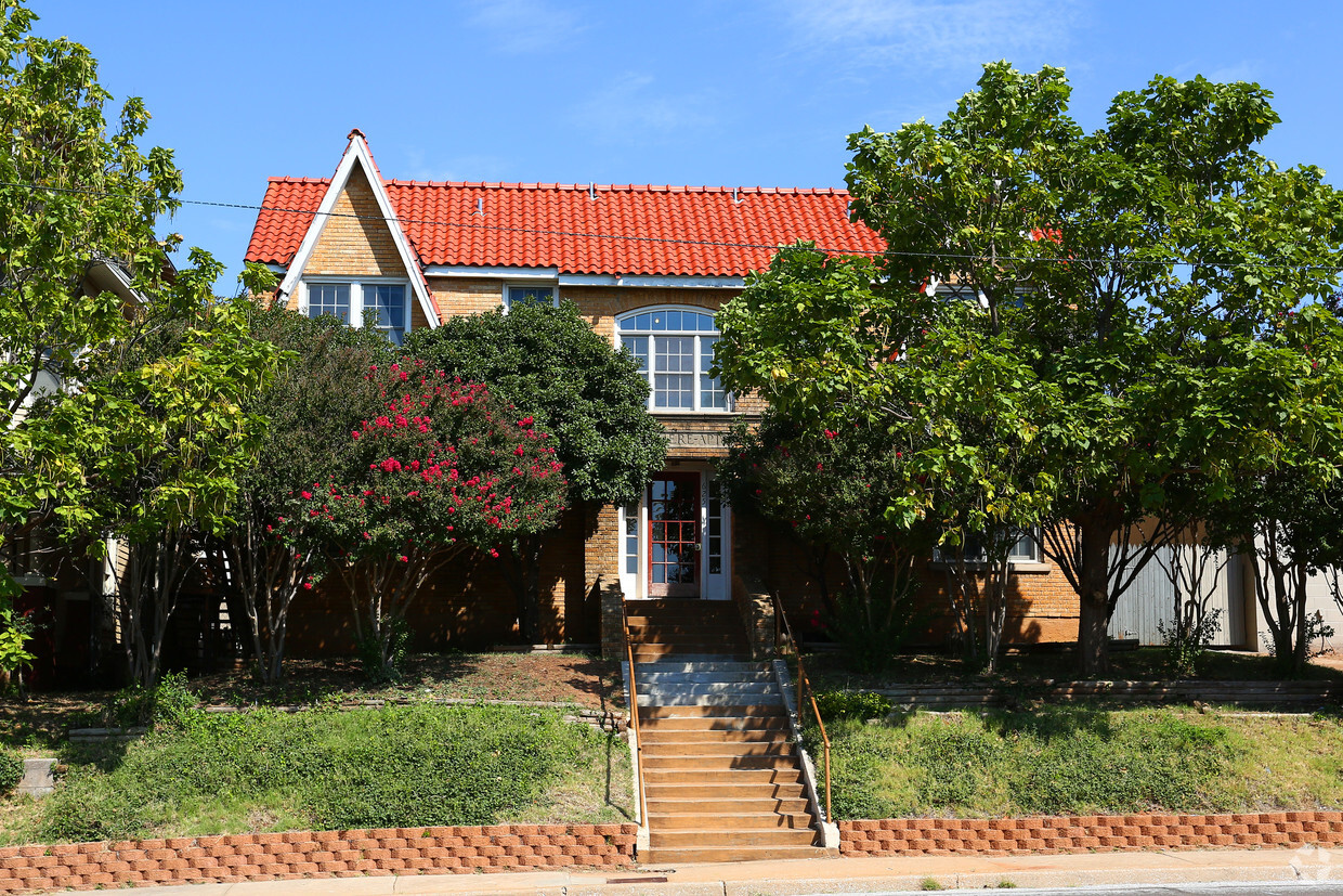 Foto principal - Altamere Apartments