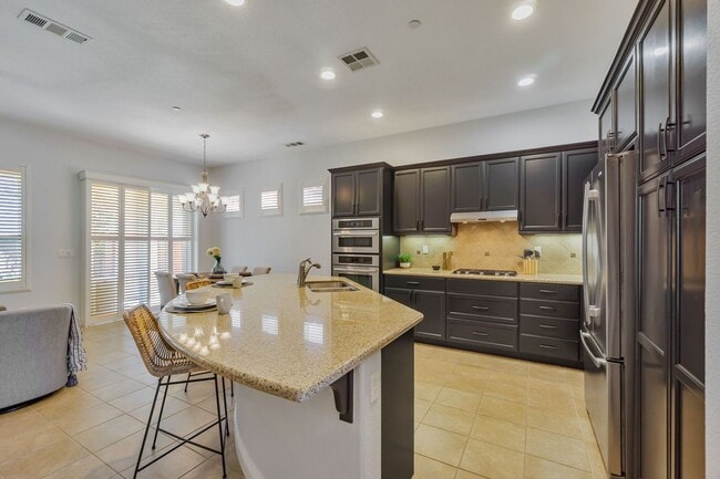 Building Photo - 1631 Chianti Ln