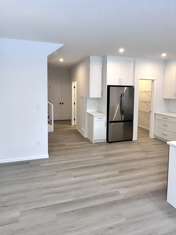 Building Photo - 7741-174A 174A Ave NW