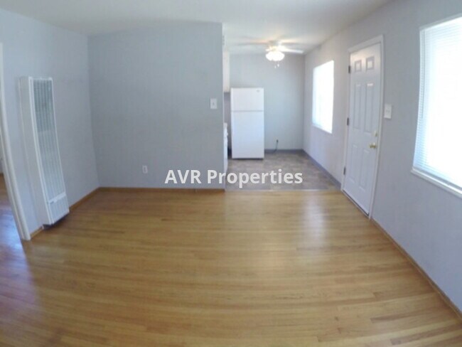 Foto del edificio - 1426 College Ave