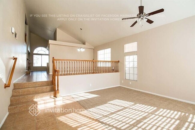 Foto del edificio - 4420 Lilac Glen Dr