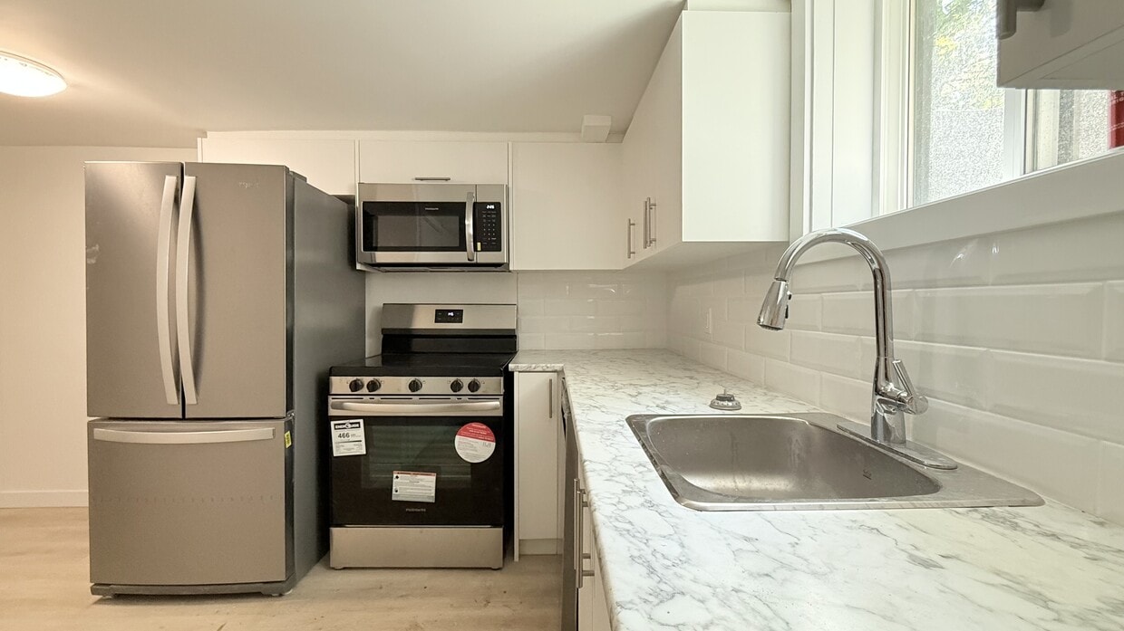 Photo principale - 103 King Edward Ave