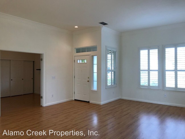 Building Photo - 3 br, 2 bath House - 2749 Bent Tree Ct