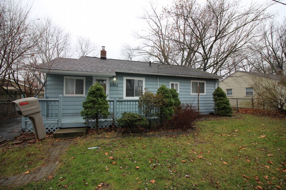 Primary Photo - 2 Bedroom in Wayne