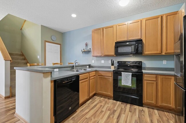 Building Photo - 14649 Peridot Ter