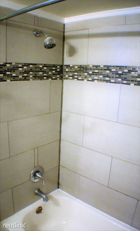 Foto del edificio - 3 br, 1 bath House - 412 hannum ave