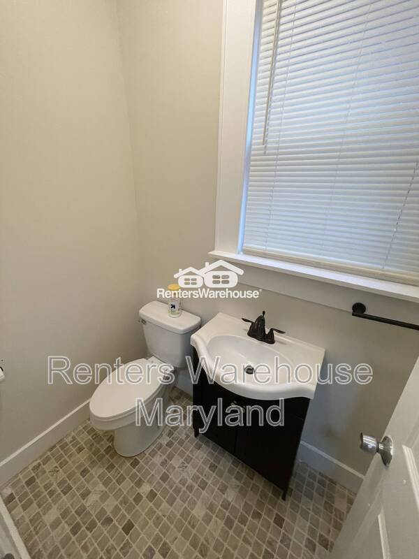 Foto del edificio - 2855 W Cold Spring Ln