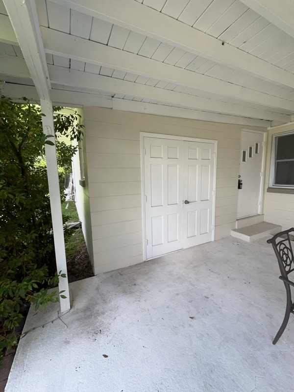 Photo - 562 Hartley Pl House