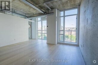Building Photo - 150-150 Sudbury St