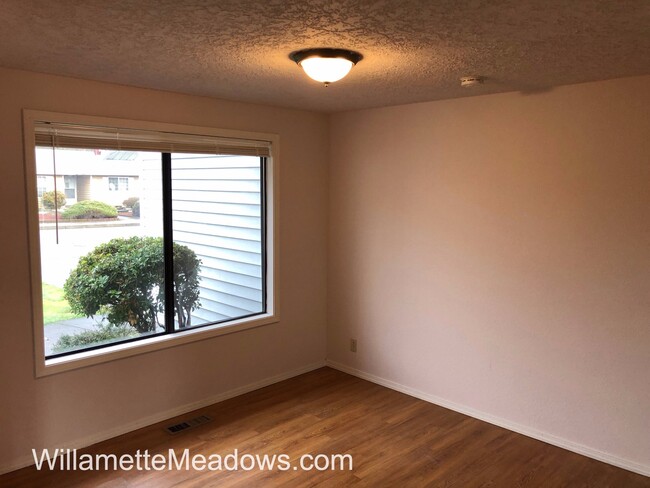 Building Photo - A Wonderfully Remodeled and Completely Upd...