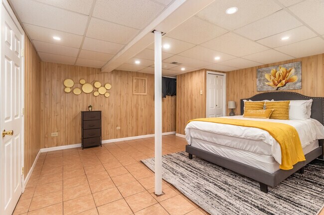 Foto del edificio - 1201-1203 Johnston Drive-SI ID1497747P