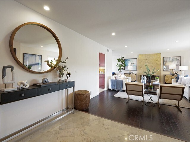 Foto del edificio - 5705 Mistridge Dr