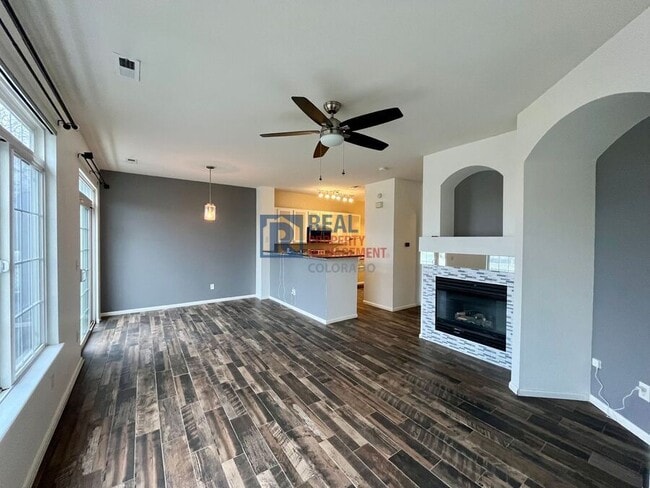 Building Photo - 14400 Albrook Dr