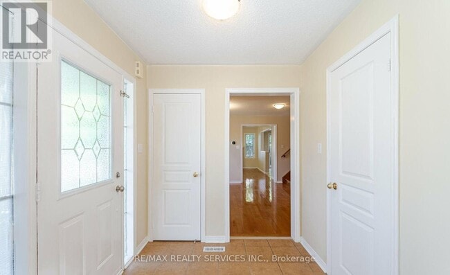 Building Photo - 5616 Margarita Crescent