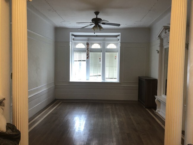 Building Photo - 457 Ovington Ave