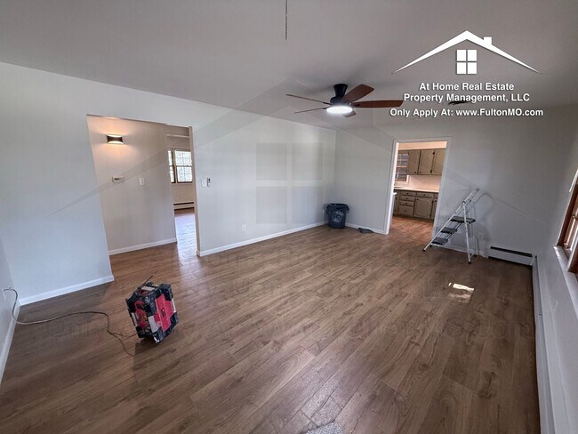 Foto del edificio - 511 Kleewood Dr