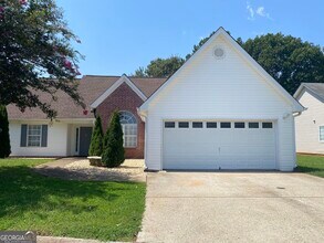 Building Photo - 900 Harbins View Dr