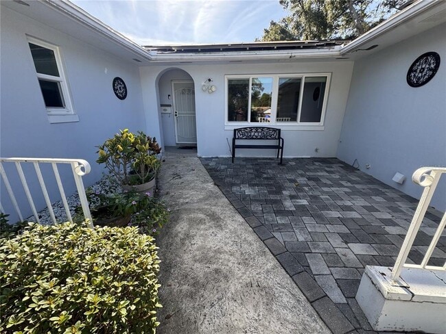 Foto del edificio - 1702 Hickorywood Ln