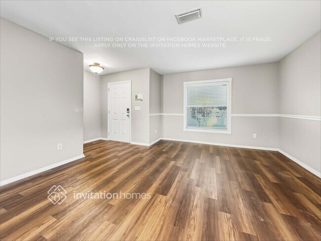 Foto del edificio - 30806 Temple Stand Ave