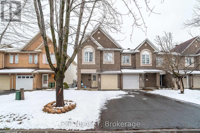 Building Photo - 120 Landover Crescent
