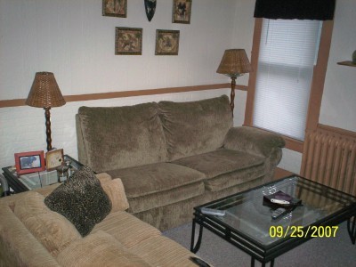 Living Room - 539 W Doty St