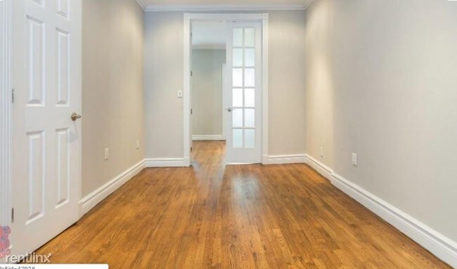Foto del edificio - 205 E 25th St