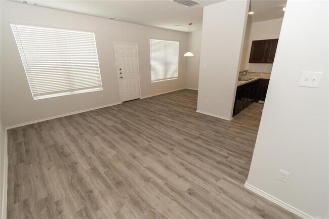 Building Photo - 17022 Hailey Harbor Dr