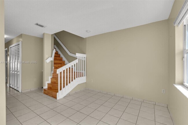 Foto del edificio - 6263 SW 139th Ave